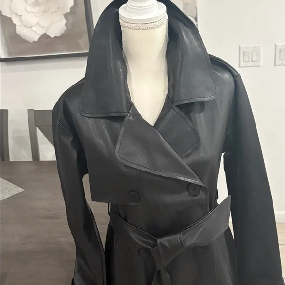 Forever 21 size S bnwt faux leather midi length belted black trench coat - Picture 2 of 3